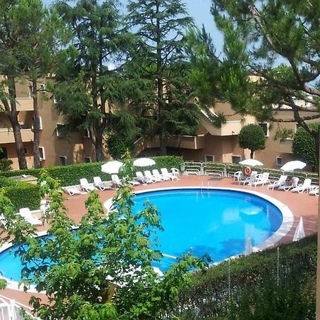 La Madonnina Vacation Flats Apartment Пескиера дел Гарда Екстериор снимка