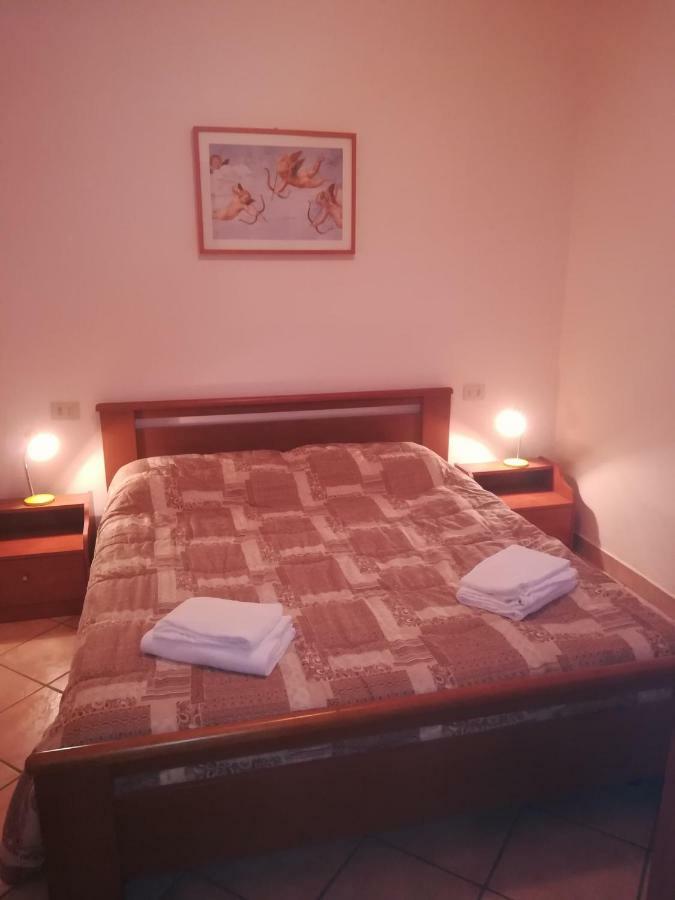 La Madonnina Vacation Flats Apartment Пескиера дел Гарда Екстериор снимка